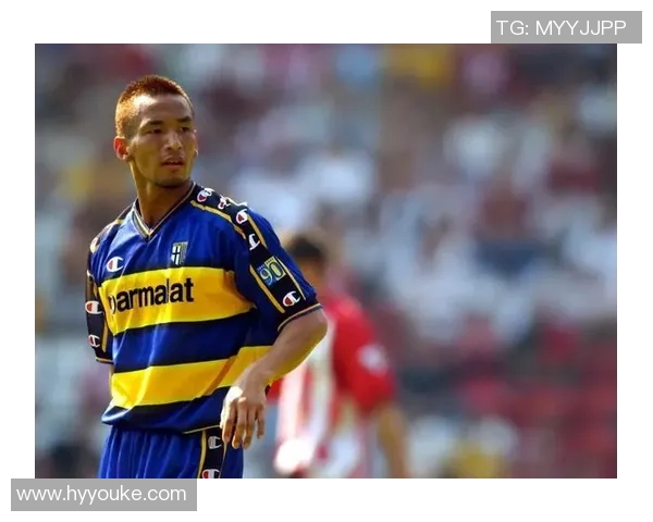 耐克联名足球球星系列合作盘点与球场之外的时尚魅力解析